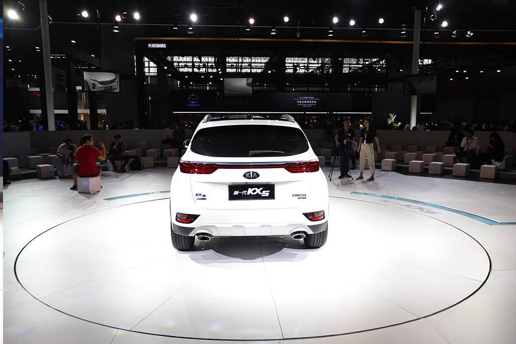 起亚KX5