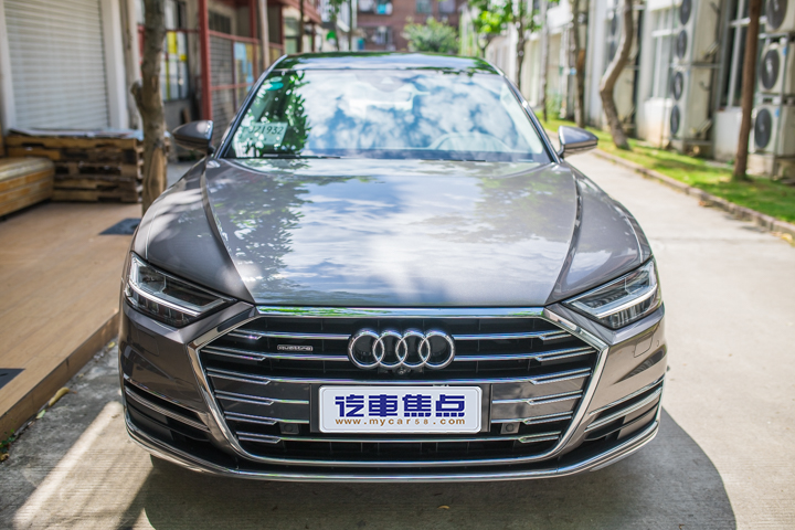 奥迪A8L