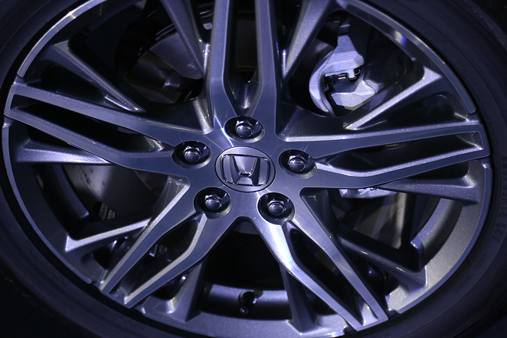 艾力绅锐·混动