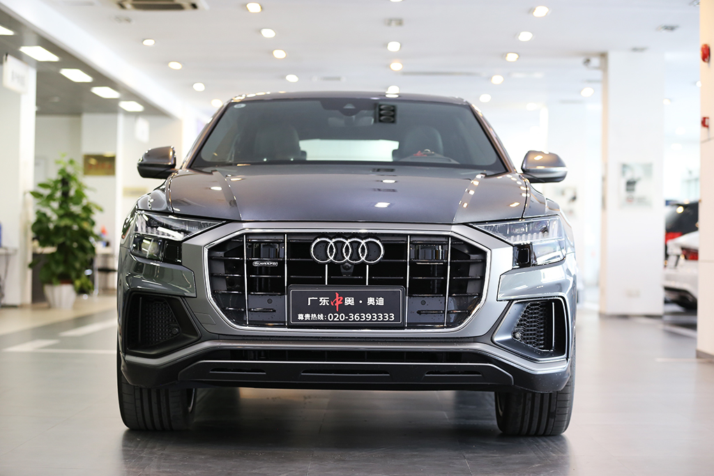 奥迪Q8