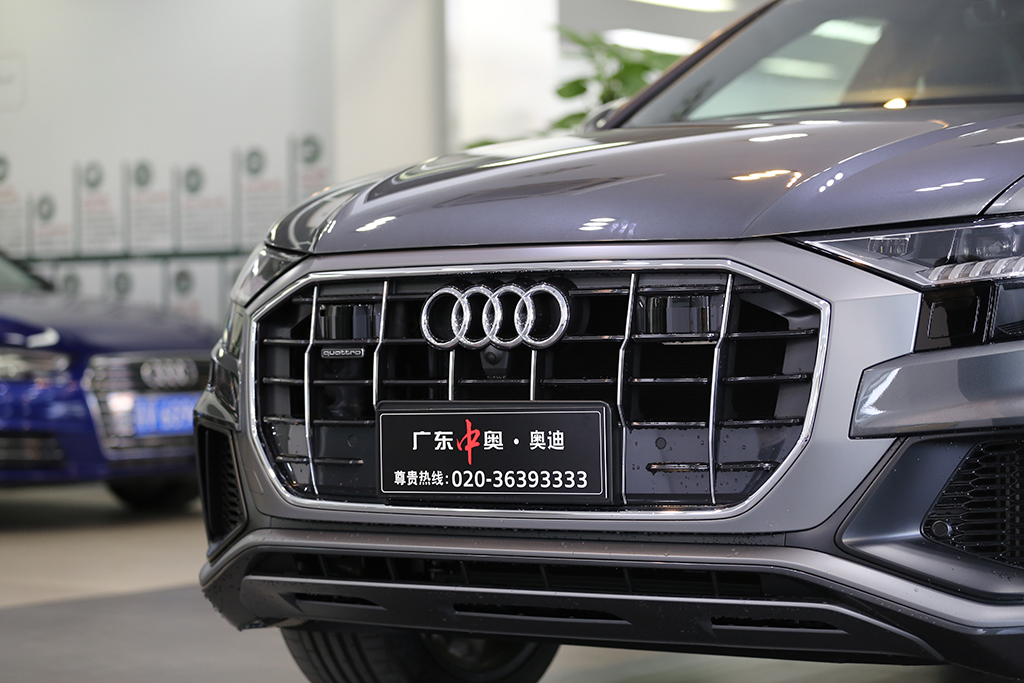 奥迪Q8