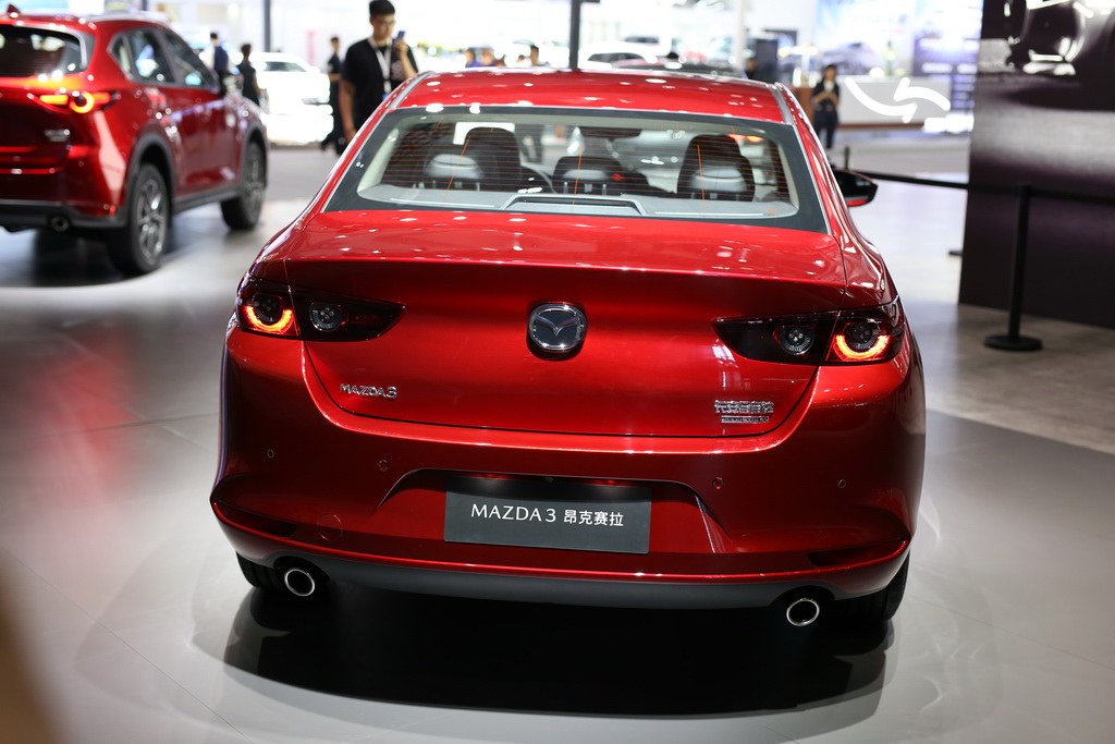 马自达3 昂克赛拉