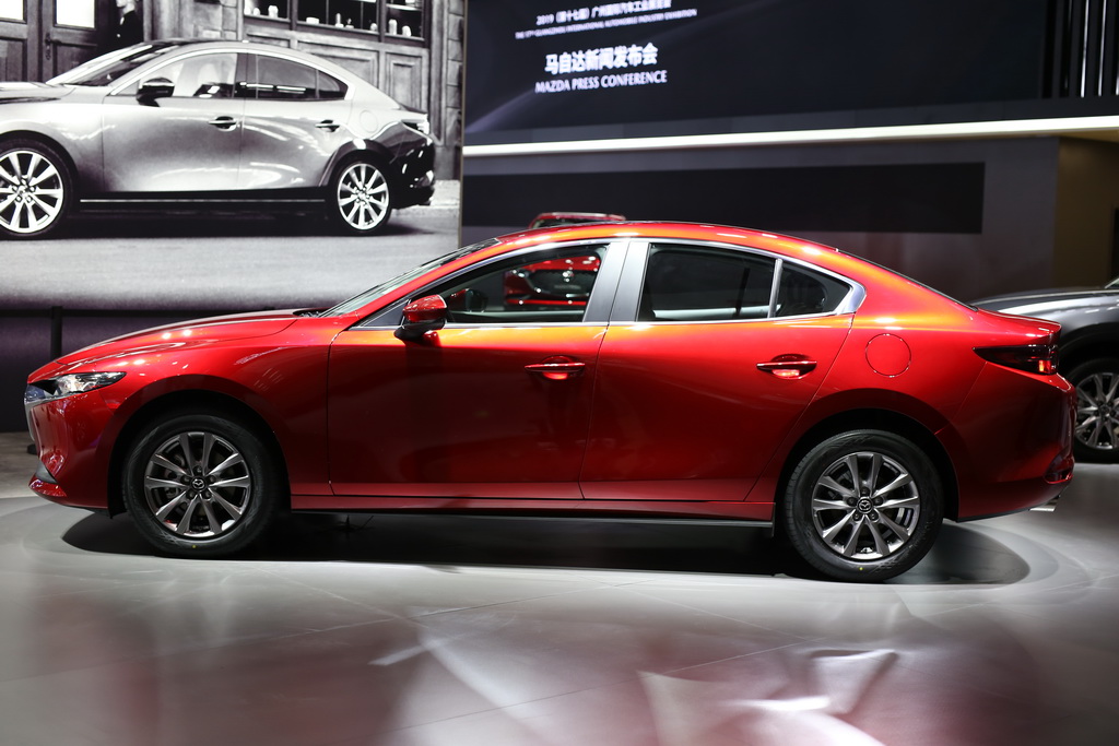 马自达3 昂克赛拉