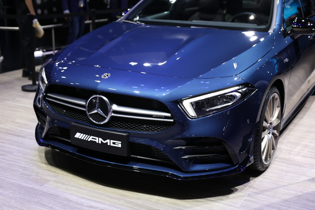 奔驰A级AMG