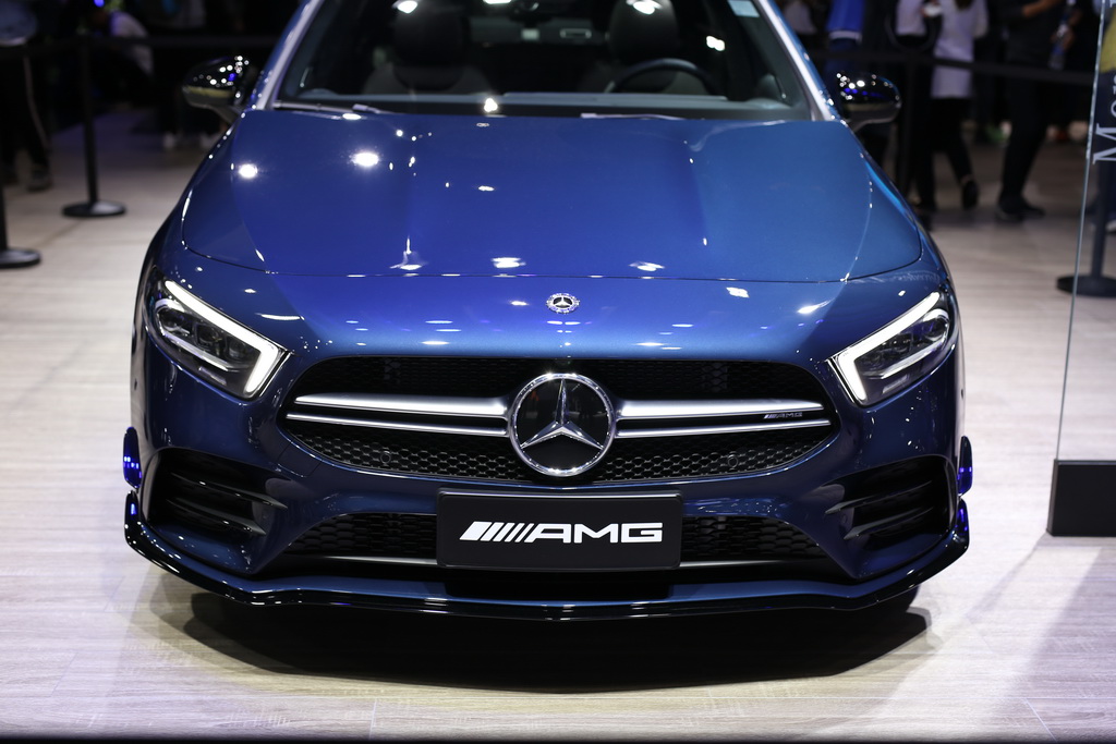 奔驰A级AMG