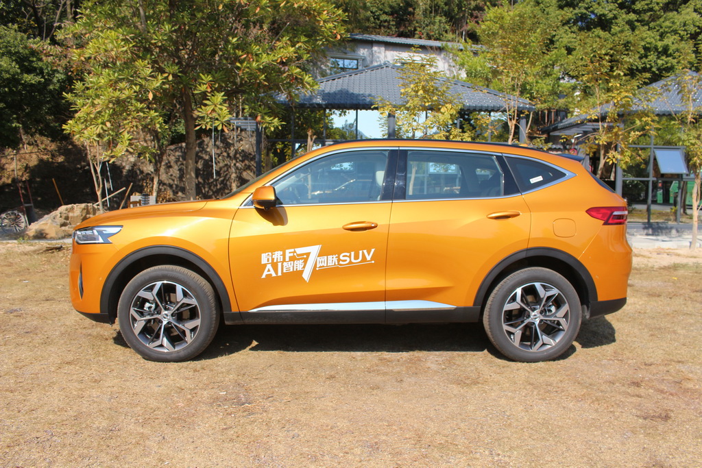 哈弗F7 