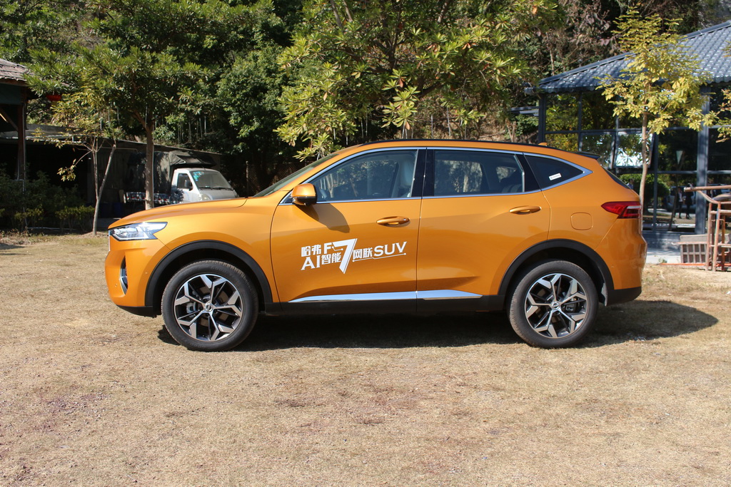 哈弗F7 