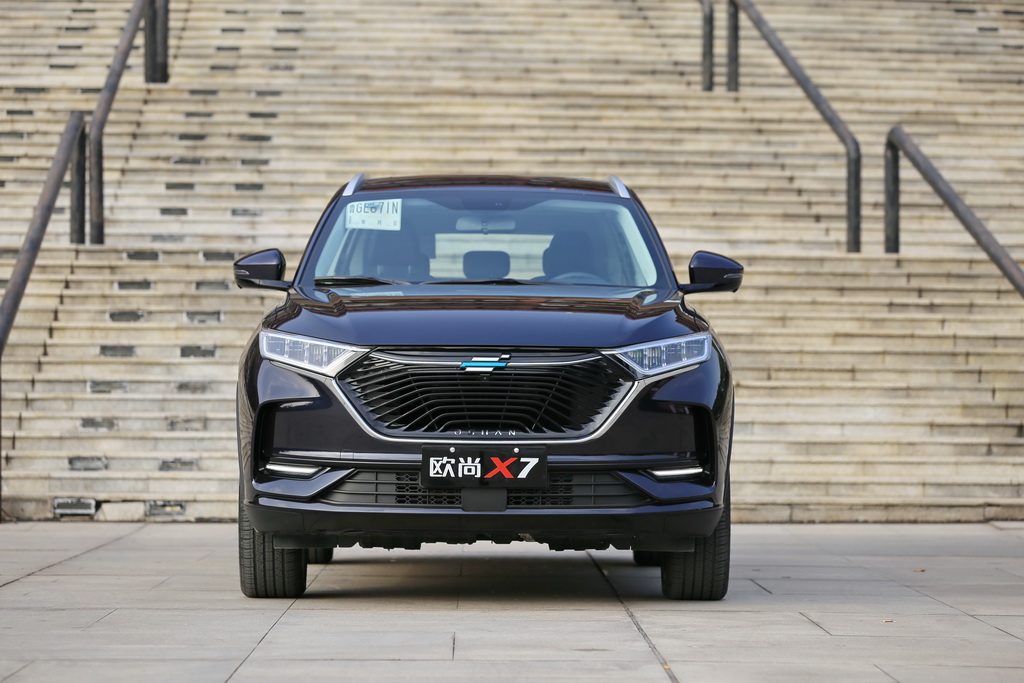 长安欧尚X7