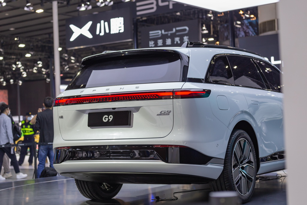 小鹏G9