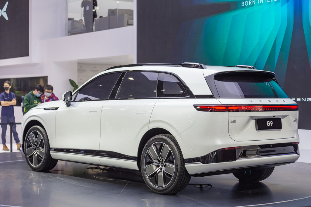 小鹏G9
