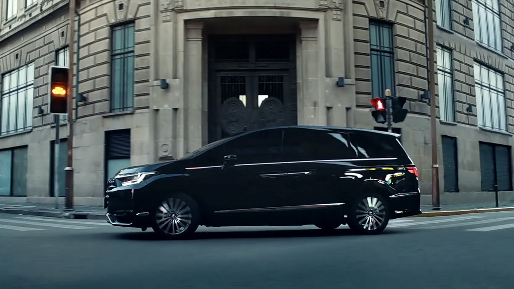 艾力绅锐·混动