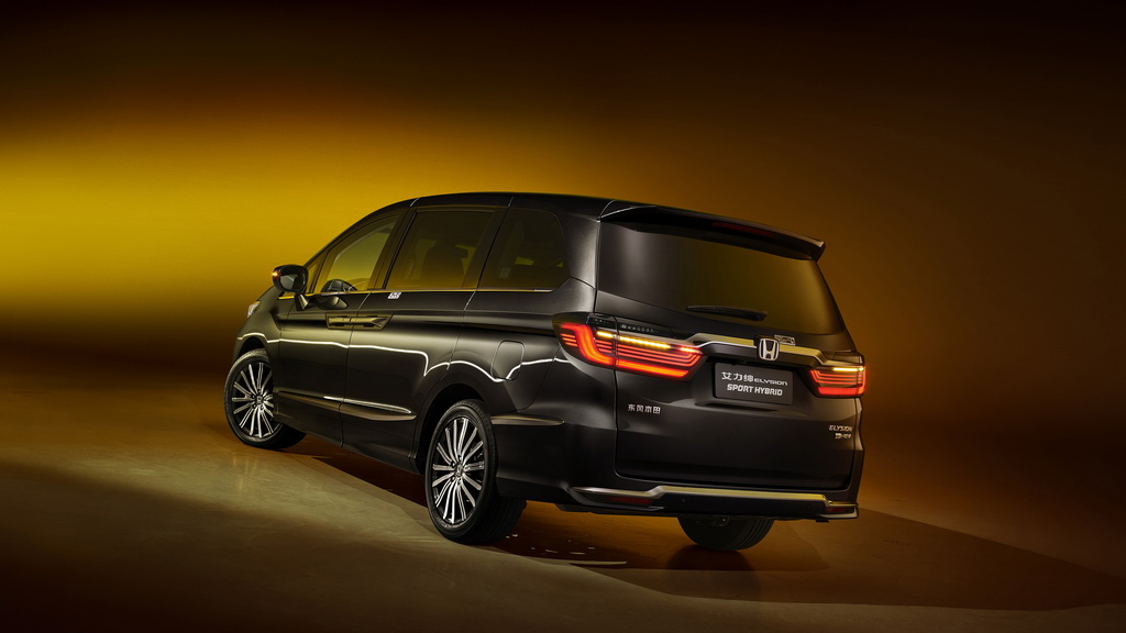 艾力绅锐·混动