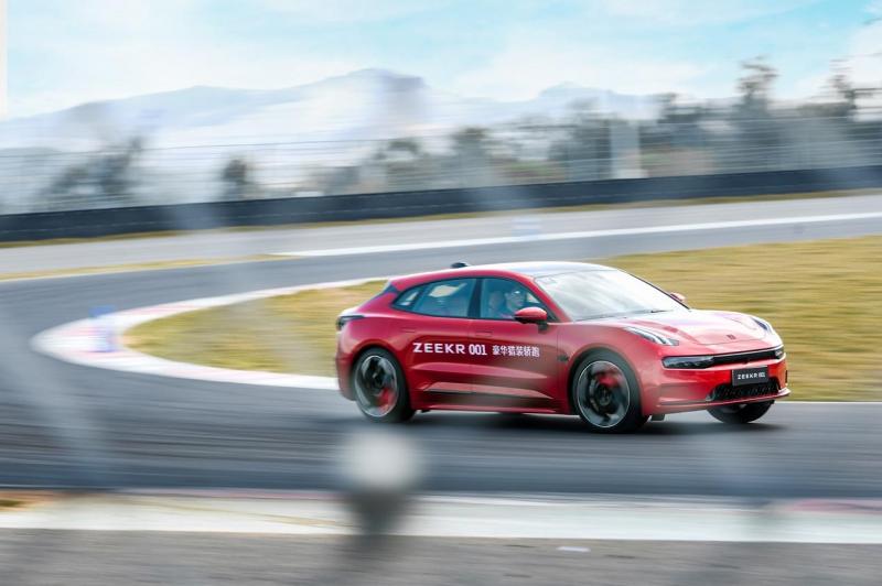 ZEEKR 001