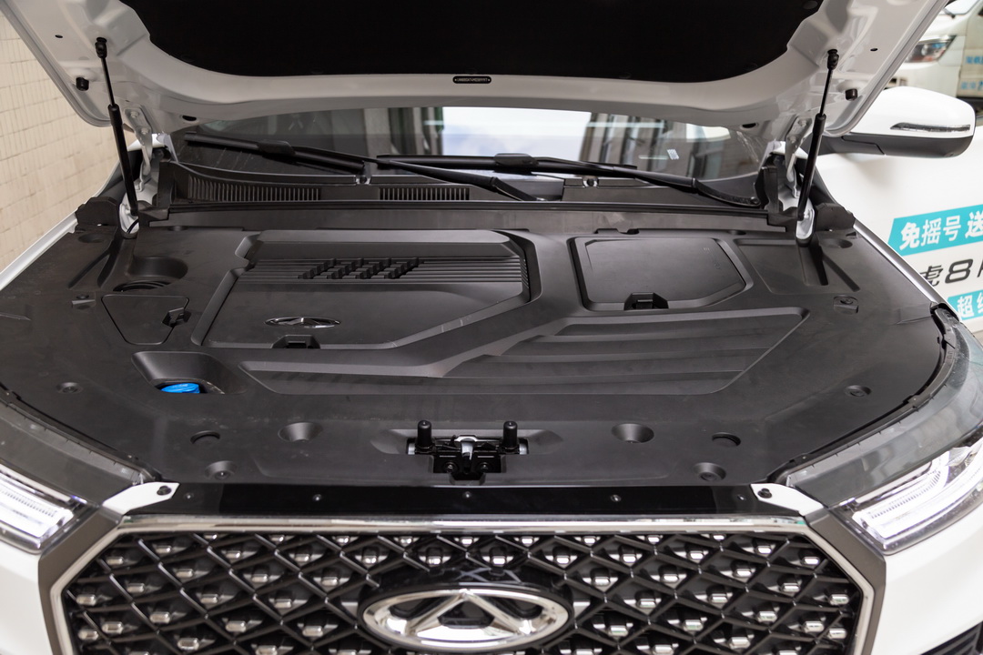 瑞虎8 PLUS 鲲鹏e+