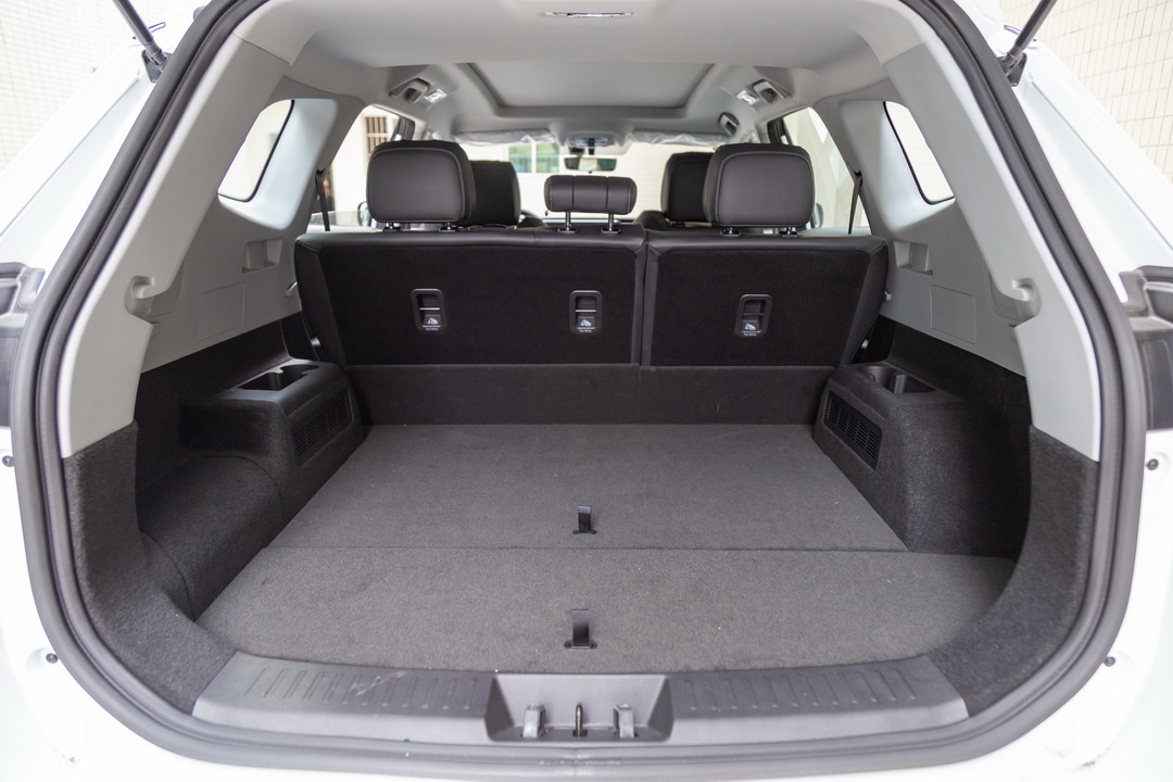 瑞虎8 PLUS 鲲鹏e+