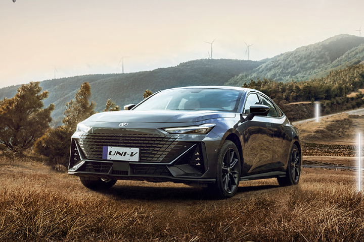 长安UNI-V
